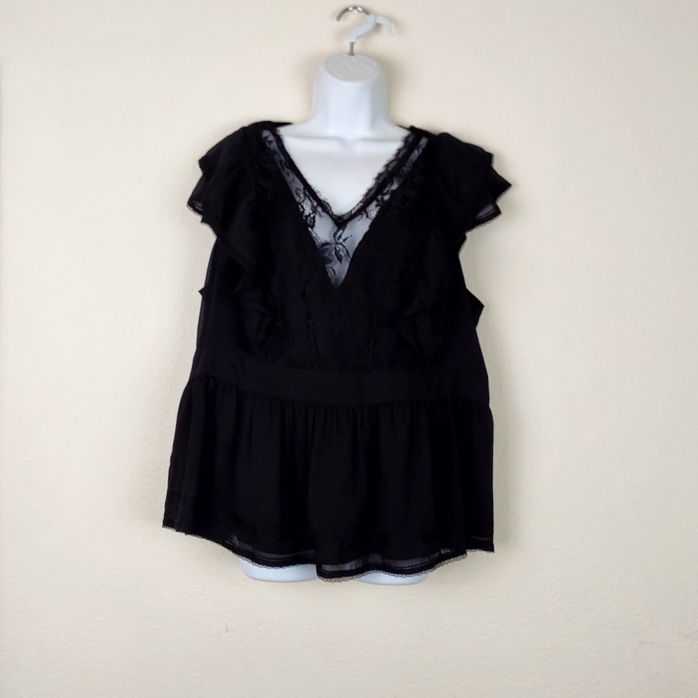 TORRID Crinkle Chiffon Peplum Lace Ruffle Sleeve Top - Picture 3 of 12